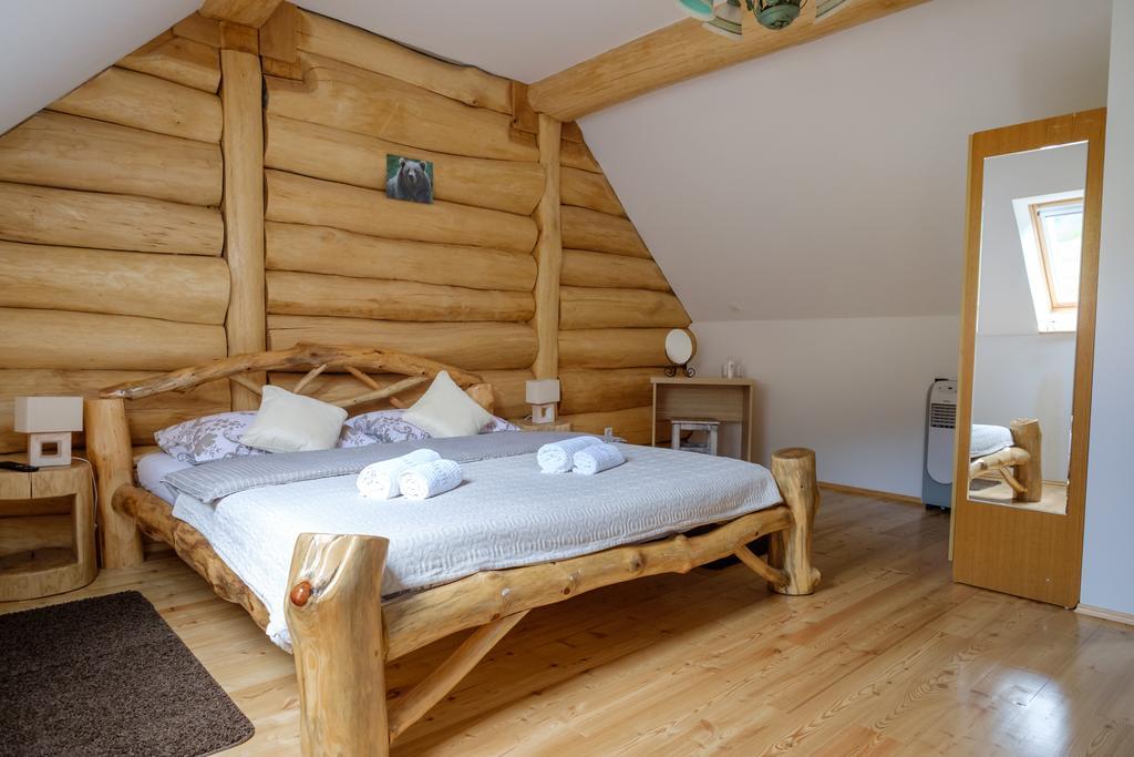 Bear'S Log Villa Selište Drežničko Eksteriør bilde