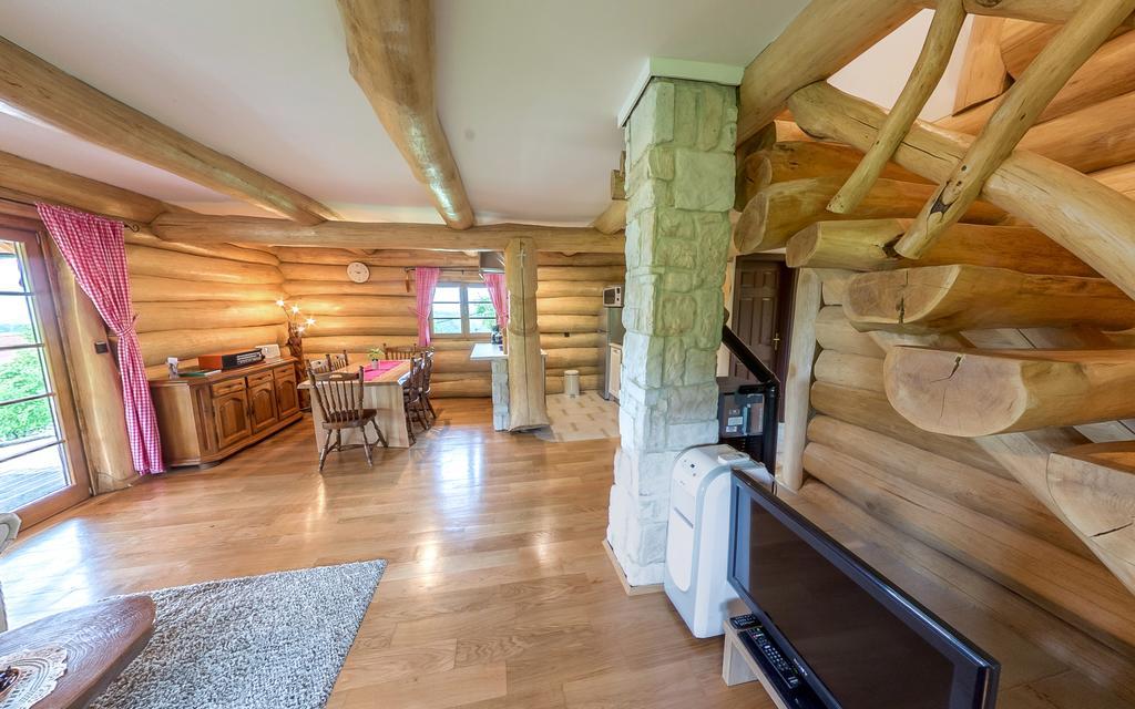 Bear'S Log Villa Selište Drežničko Eksteriør bilde